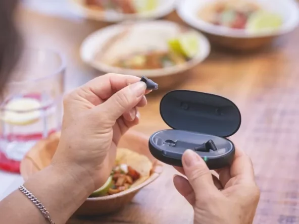 Aparelho auditivo recarregável