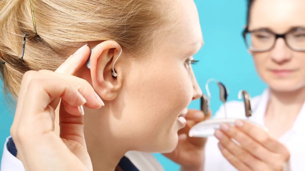 Guia definitivo para escolher o aparelho auditivo perfeito: dicas essenciais